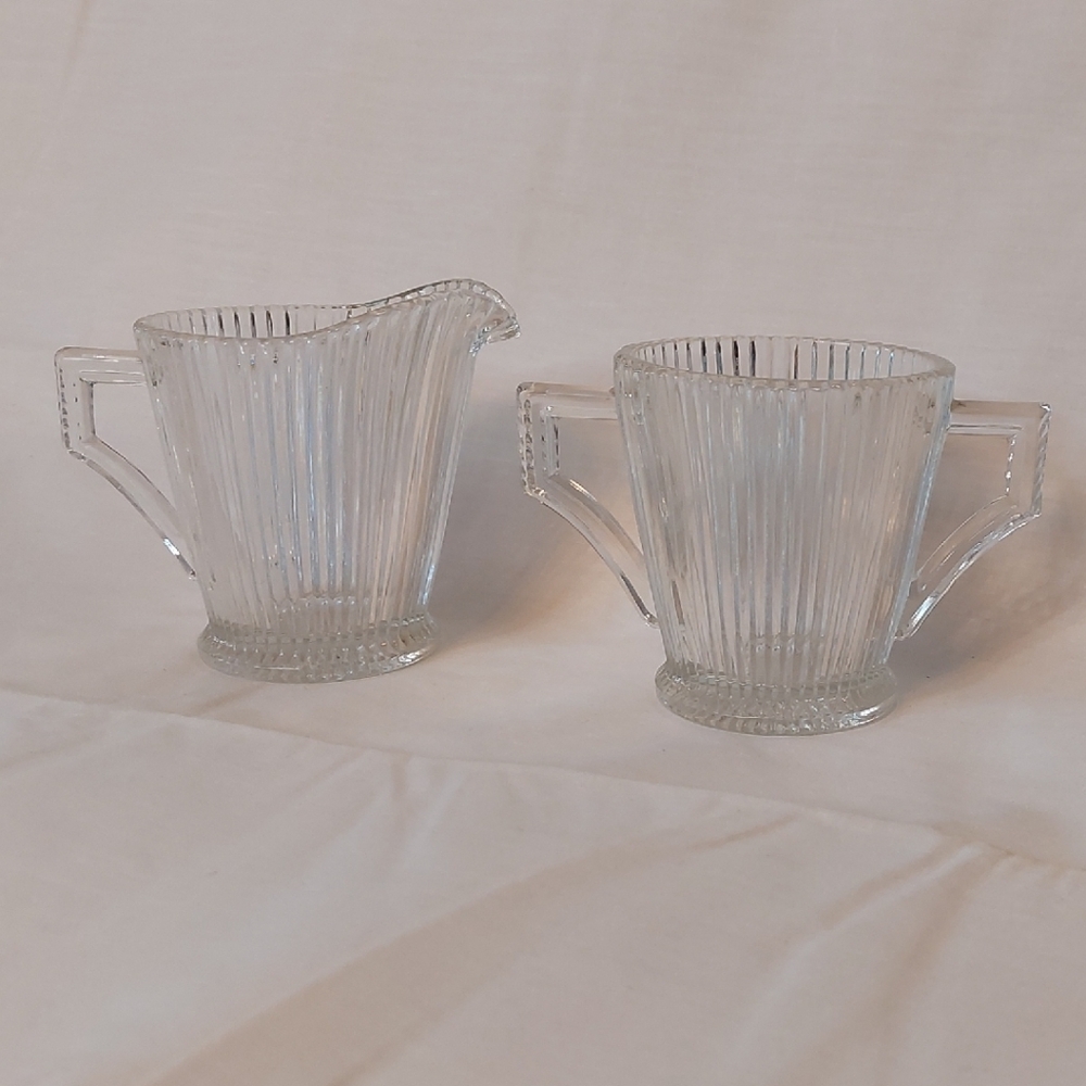 Elegant Clear Glass Cream And Sugar Set Vintage